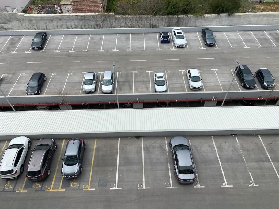 New Modern Apt Near Old Town - Private Parking Zadar Zewnętrze zdjęcie